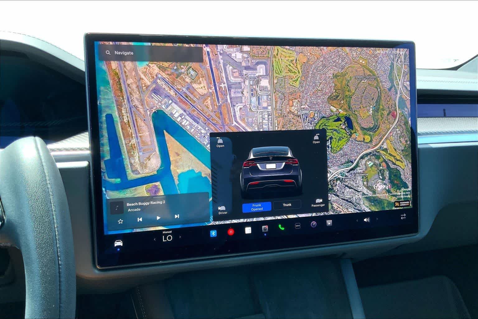 Thumbnail: 2022 Tesla Model X - 35