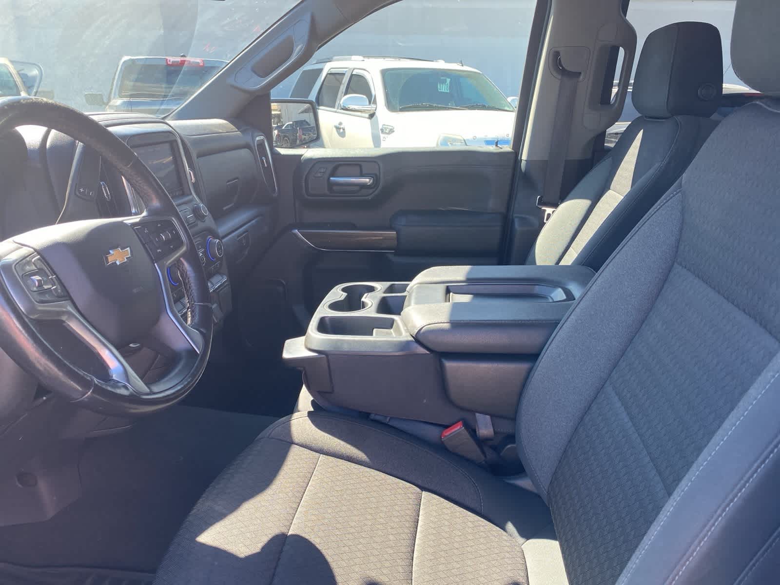 Thumbnail: 2022 Chevrolet Silverado 1500 - 9