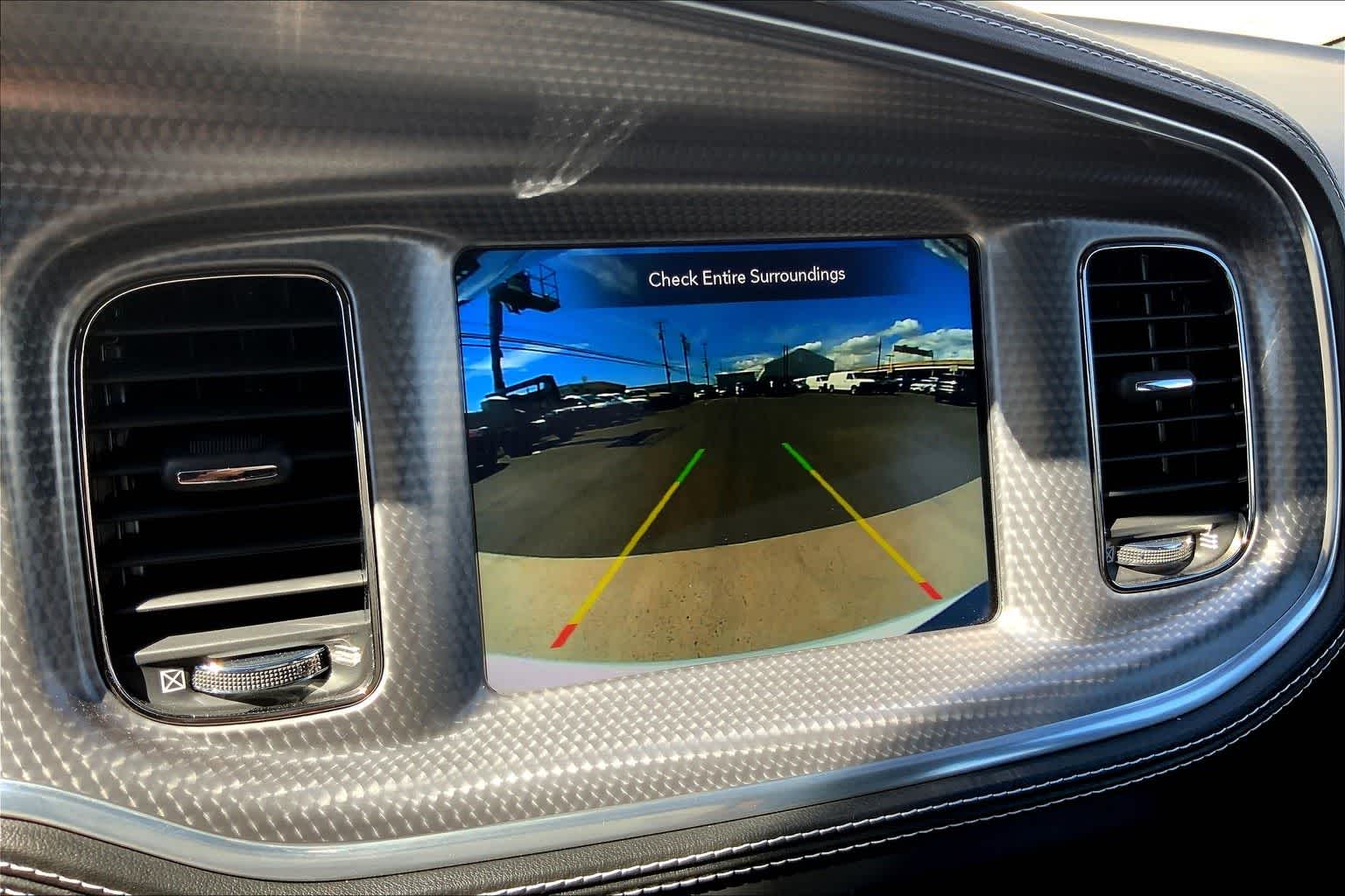 Thumbnail: 2020 Dodge Charger - 26