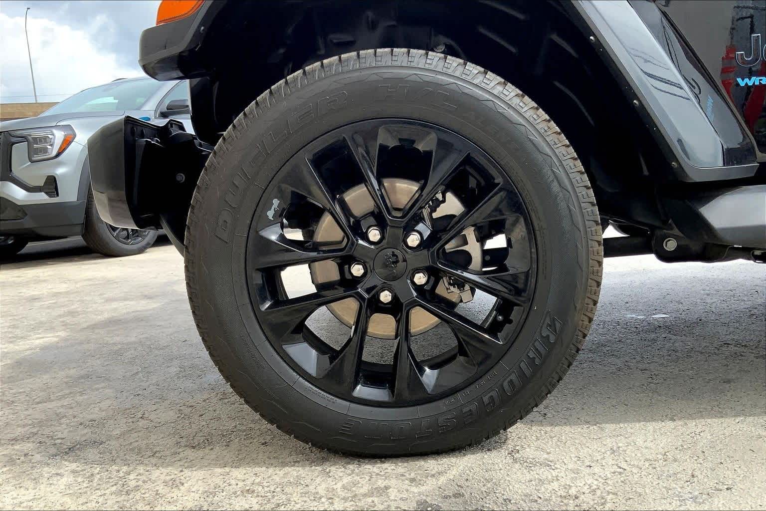 Thumbnail: 2021 Jeep Wrangler - 9