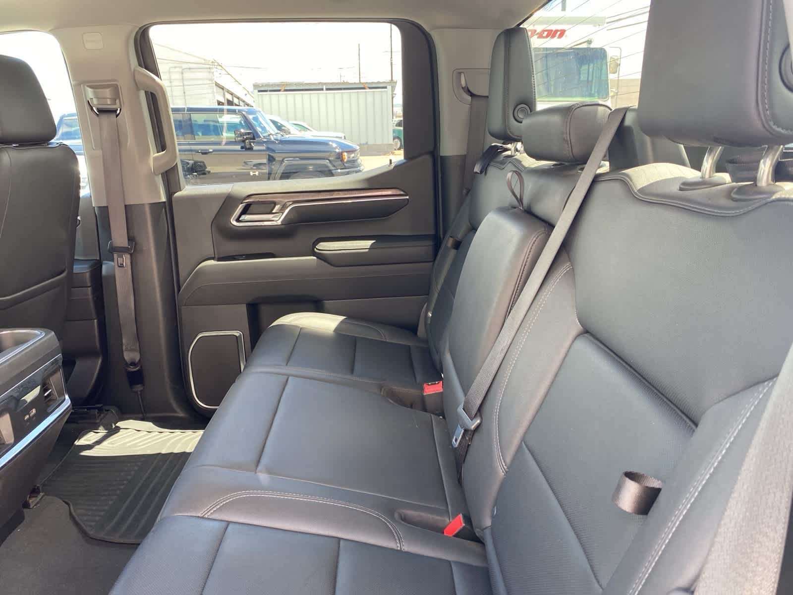 Thumbnail: 2023 Chevrolet Silverado 1500 - 10