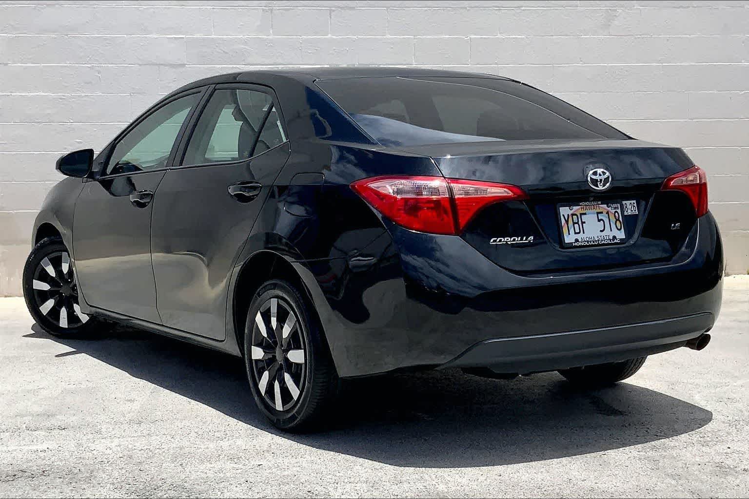Thumbnail: 2017 Toyota Corolla - 4