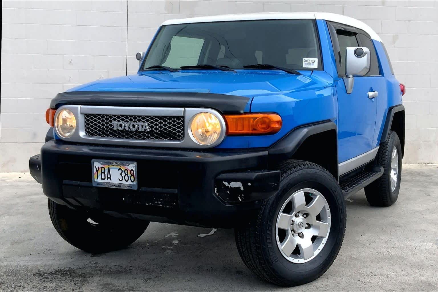 2007 Toyota FJ Cruiser Base -
                  Honolulu, HI