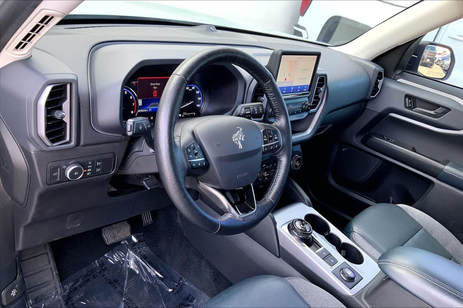 Thumbnail: 2021 Ford Bronco Sport - 3