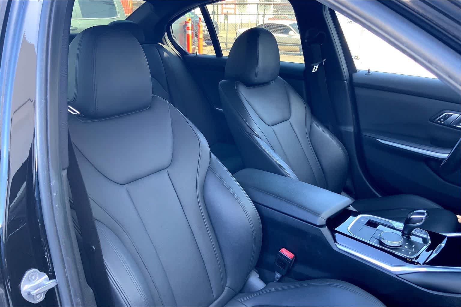 Thumbnail: 2019 BMW 3 Series - 14