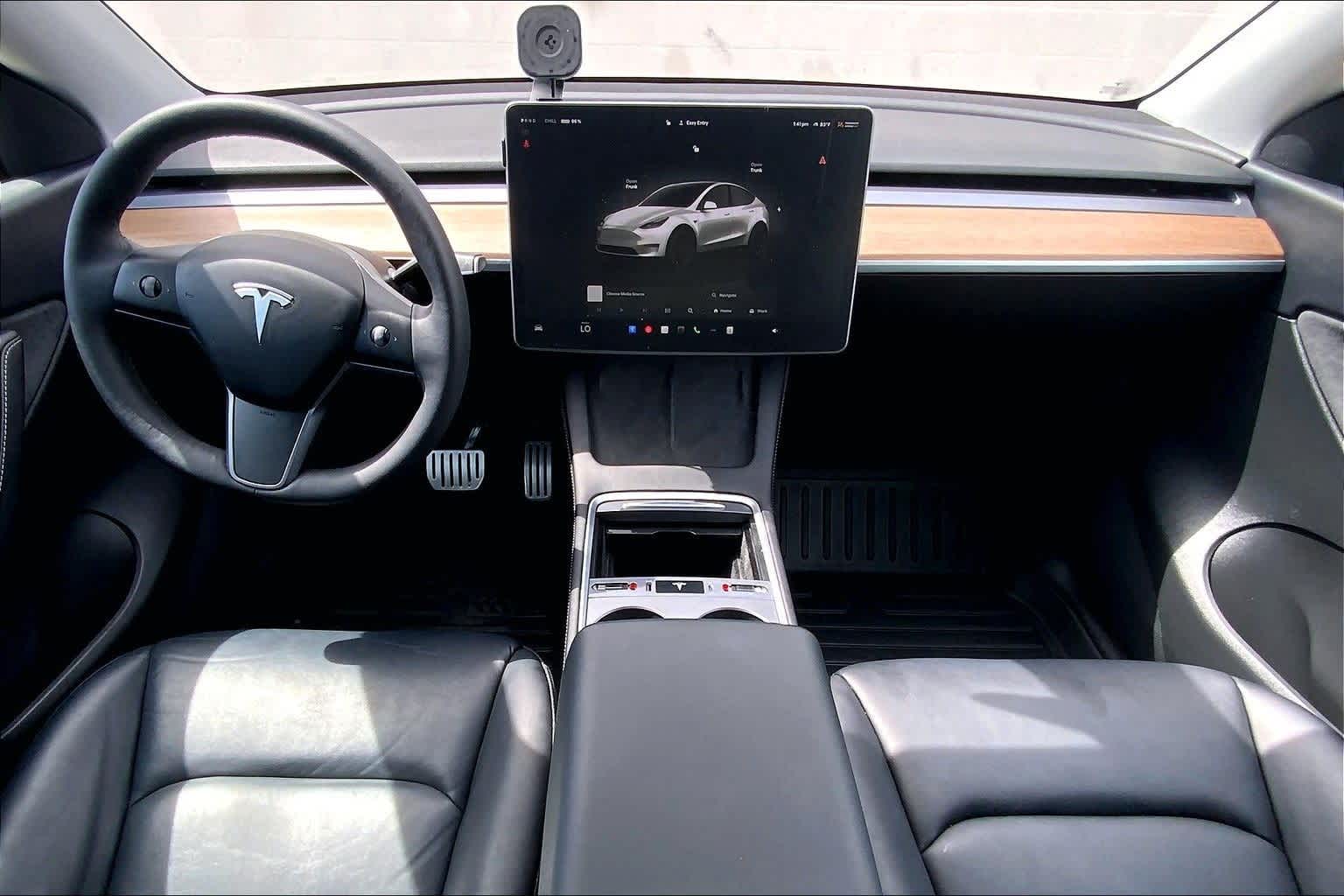 Thumbnail: 2022 Tesla Model Y - 11