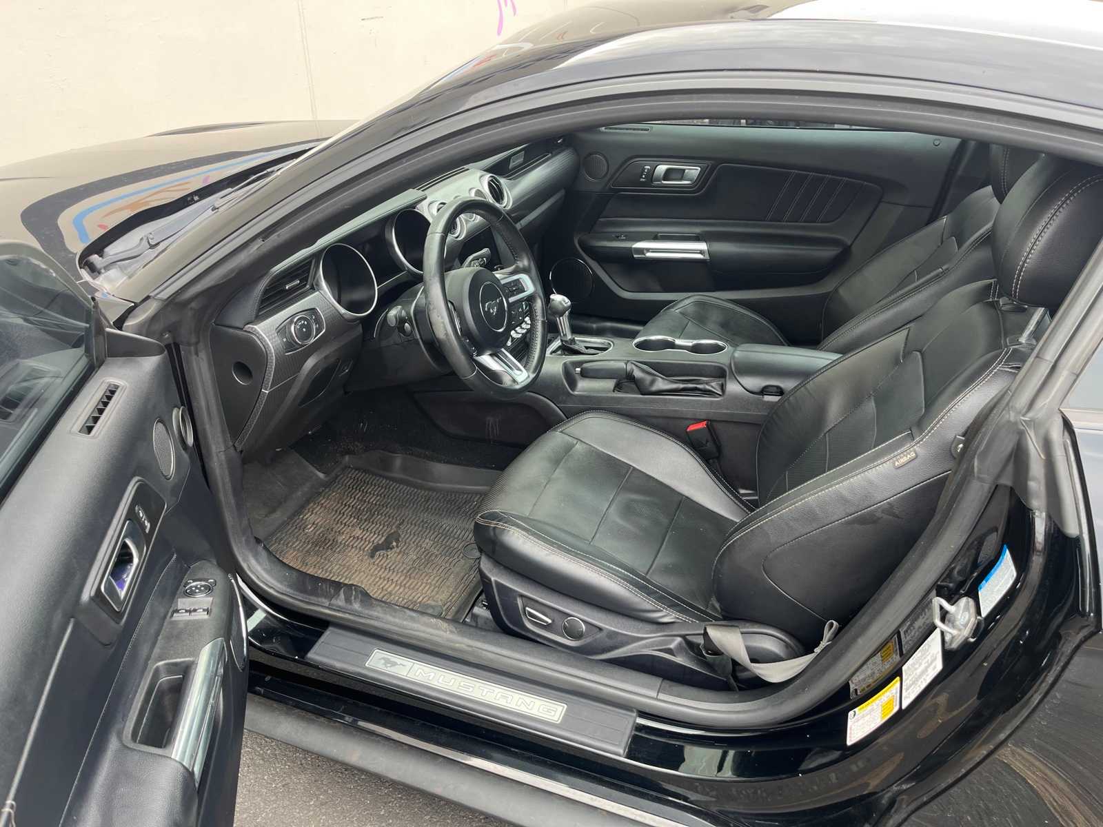 2019 Ford Mustang  5