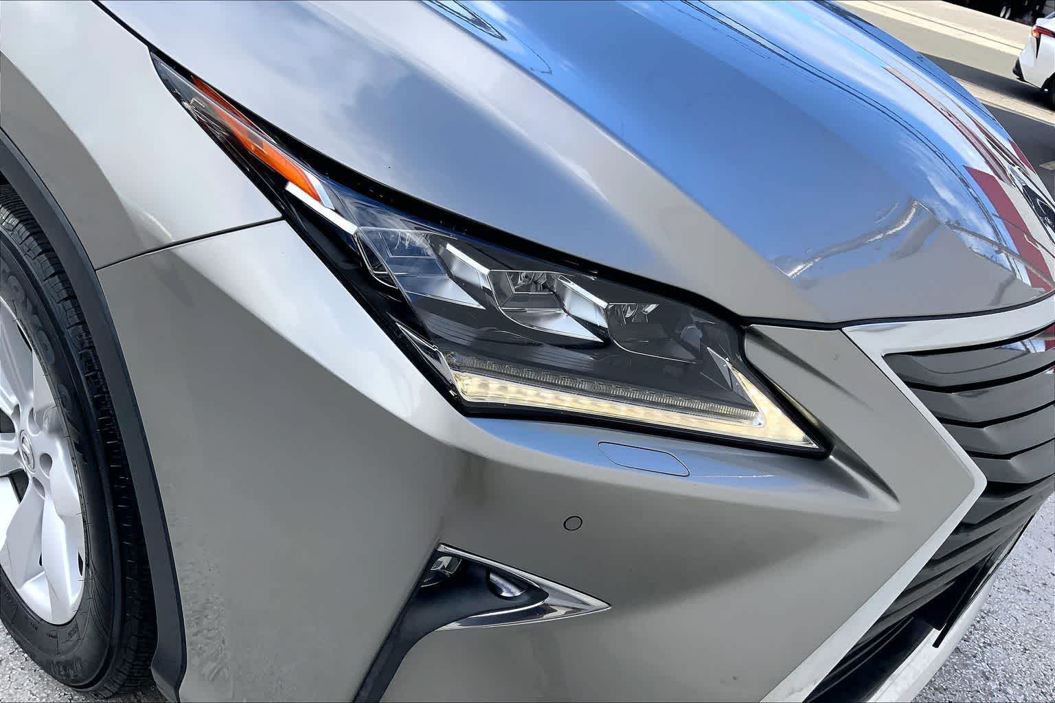 Thumbnail: 2017 Lexus RX - 30