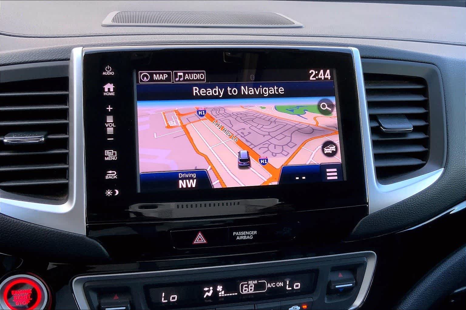 Thumbnail: 2018 Honda Pilot - 25