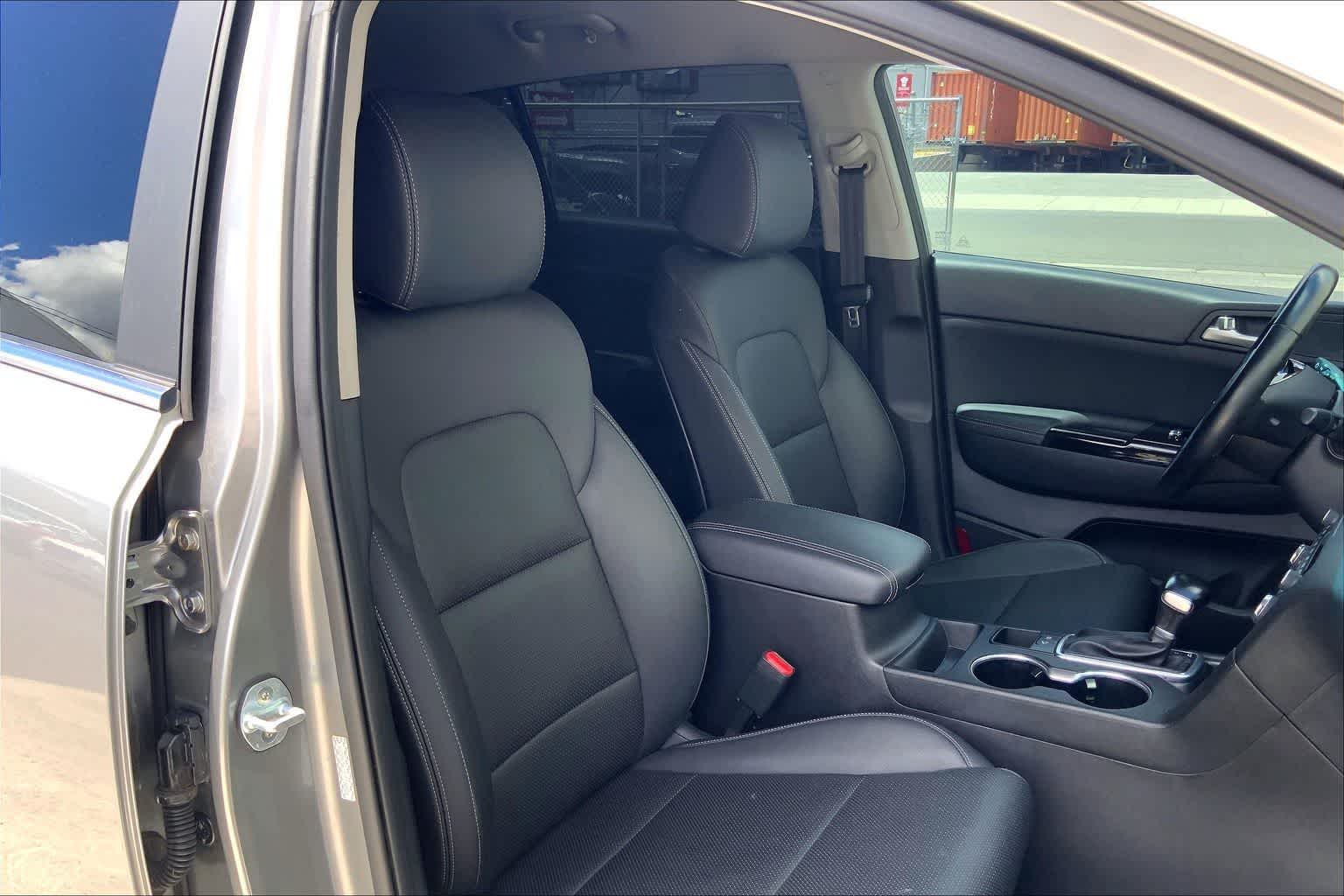 Thumbnail: 2020 Kia Sportage - 13