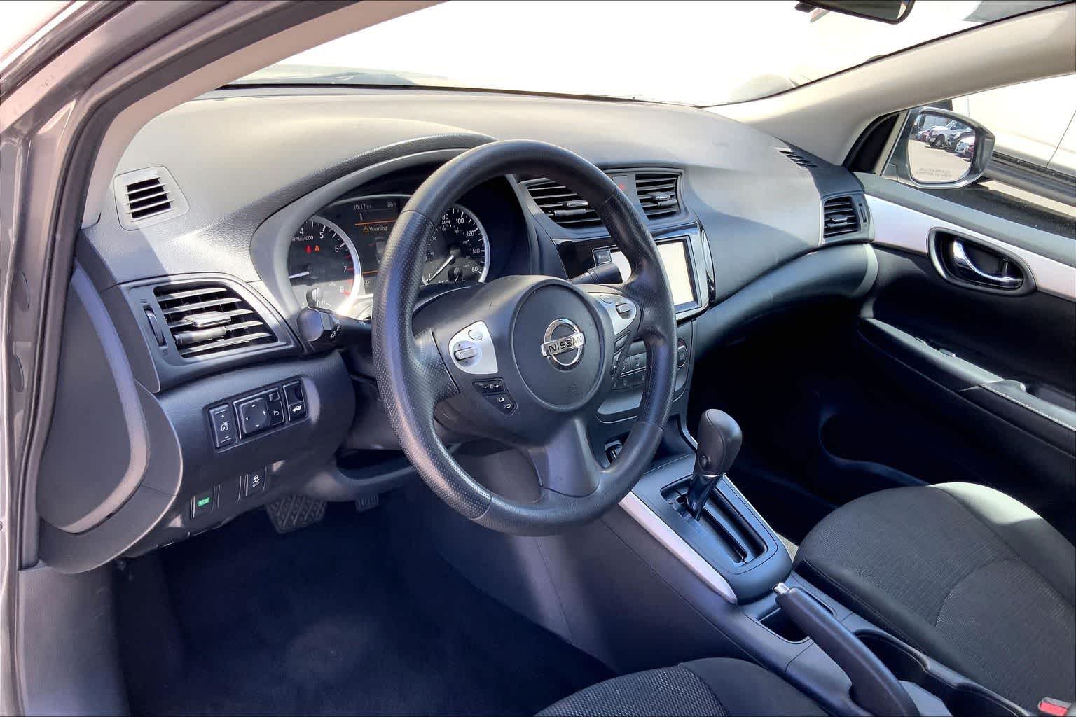 Thumbnail: 2019 Nissan Sentra - 2