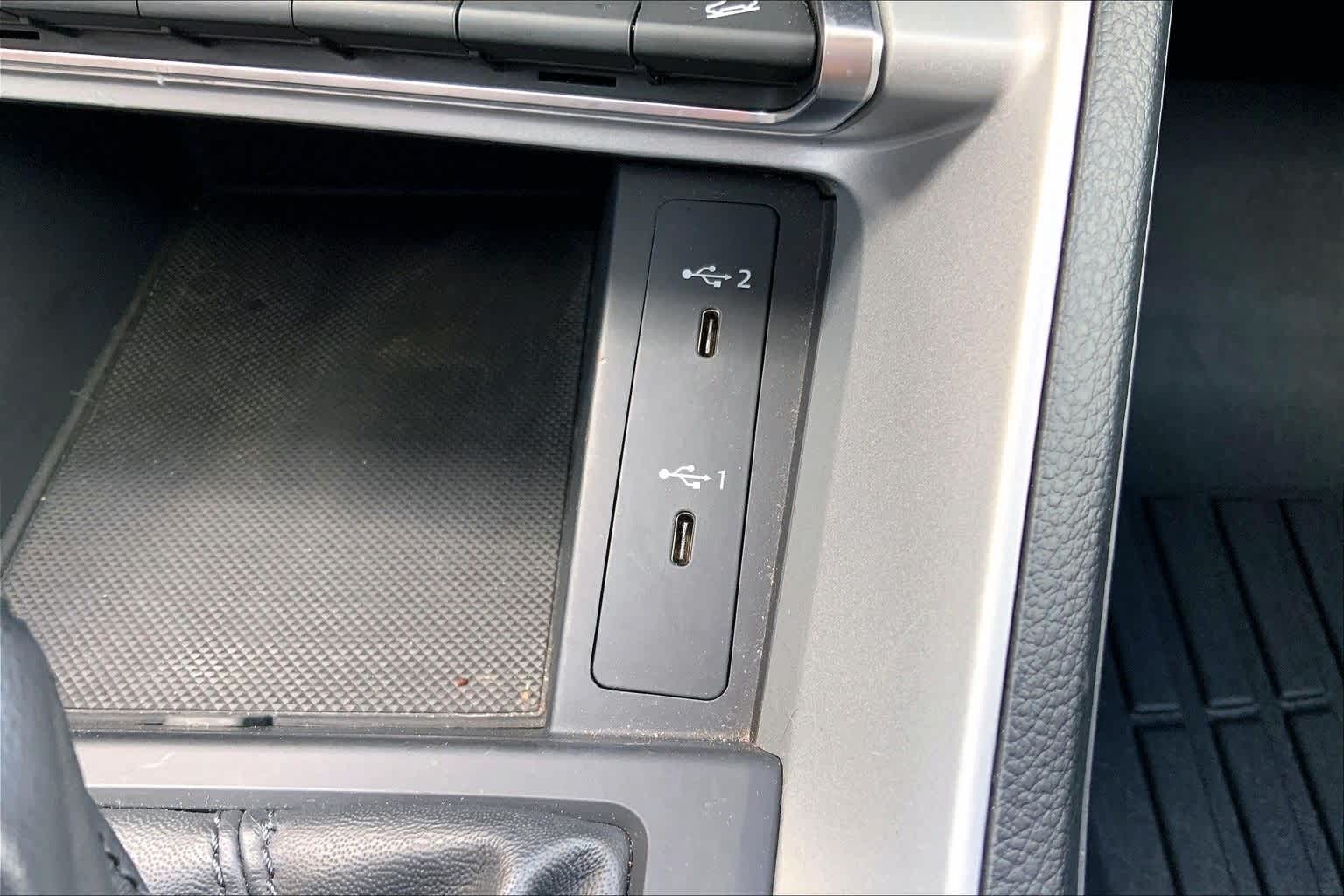 Thumbnail: 2023 Audi Q3 - 35