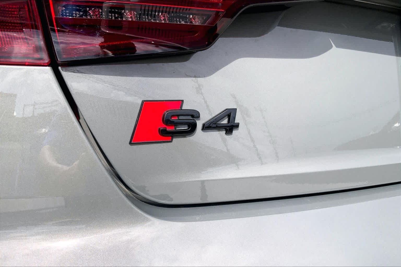 Thumbnail: 2023 Audi S4 - 8