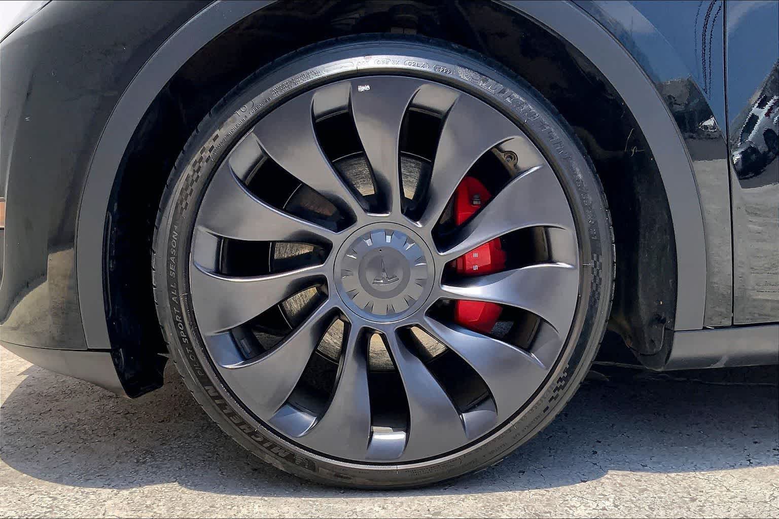 Thumbnail: 2023 Tesla Model Y - 9