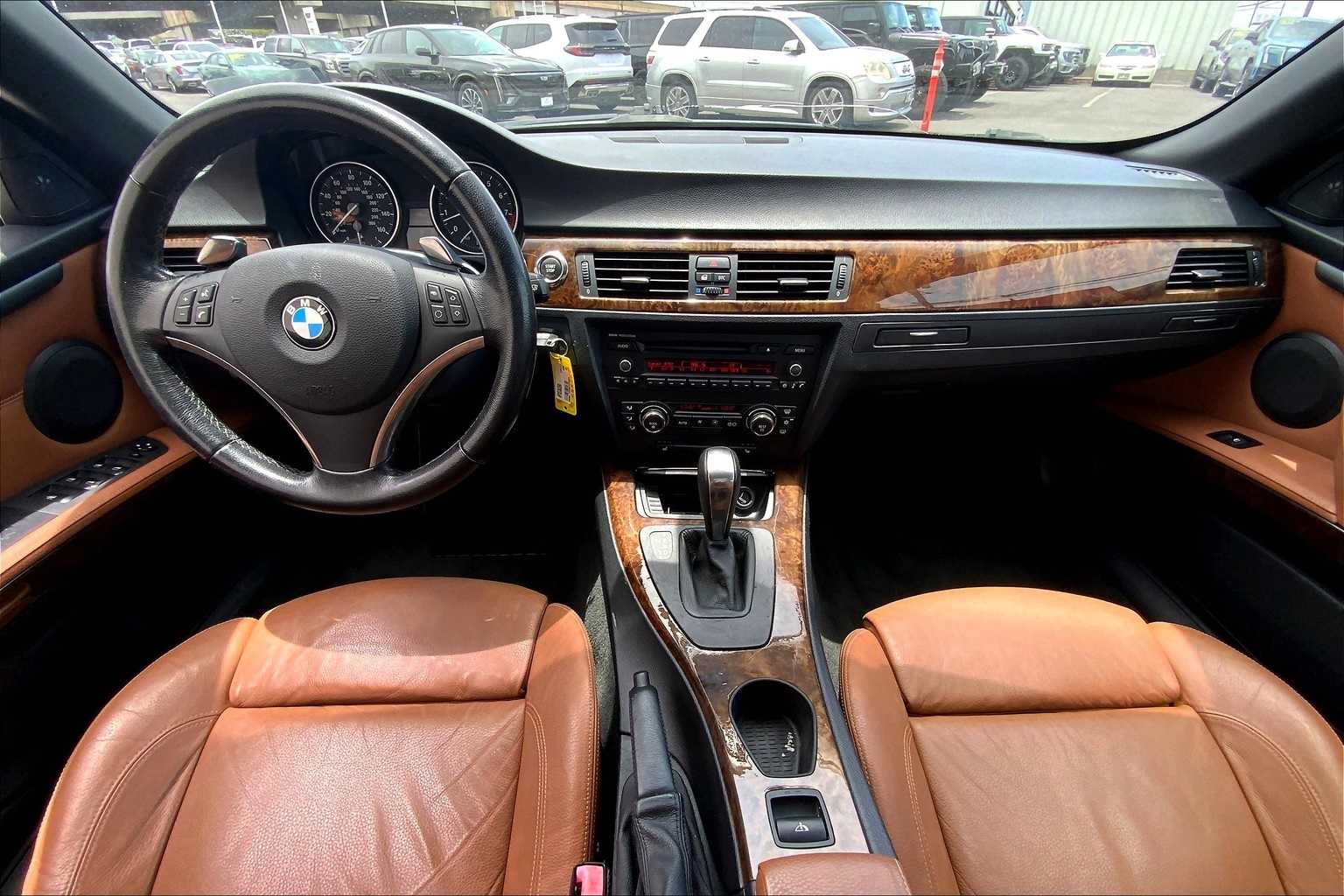 Thumbnail: 2008 BMW 3 Series - 11