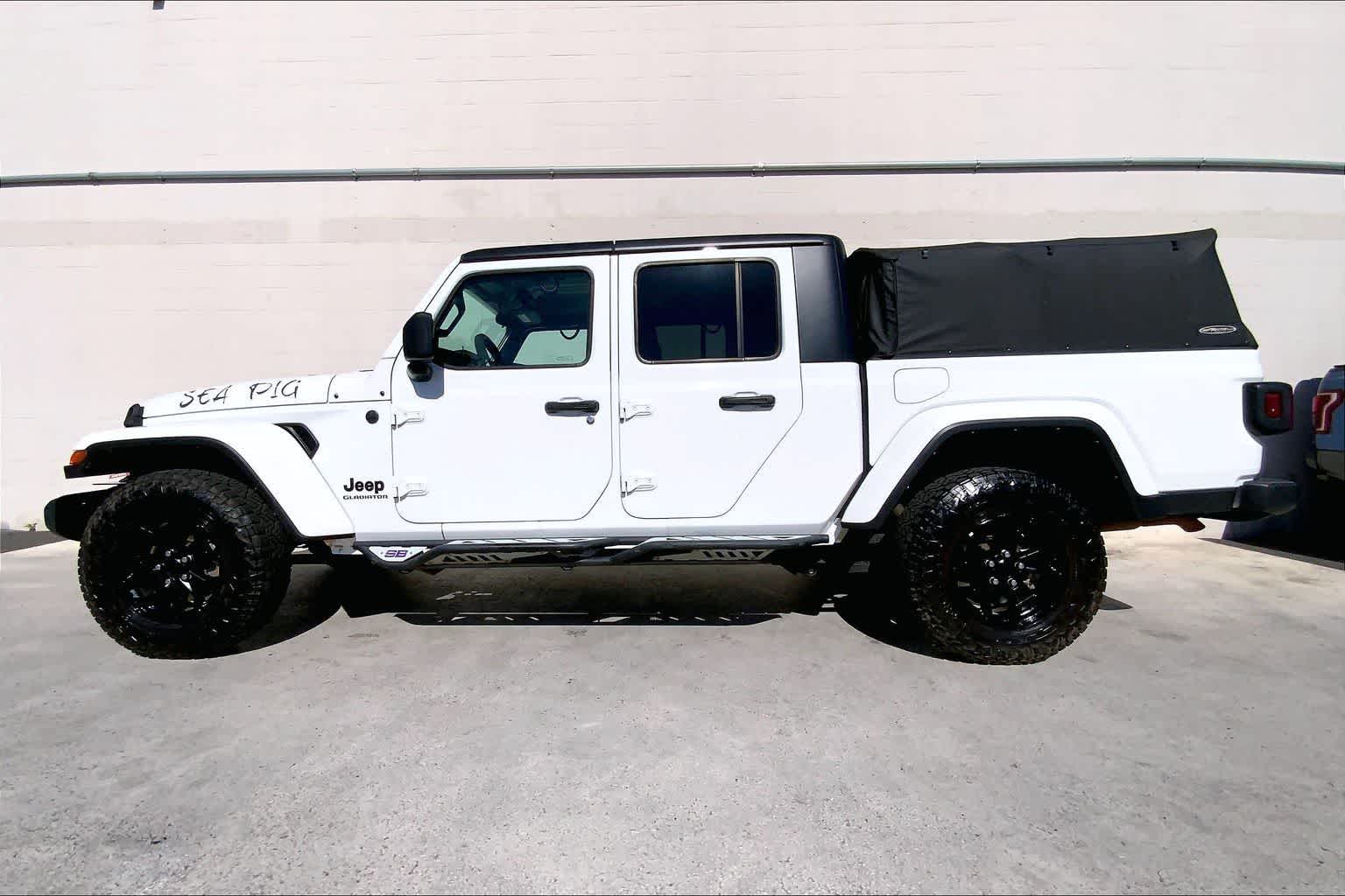 Thumbnail: 2022 Jeep Gladiator - 4