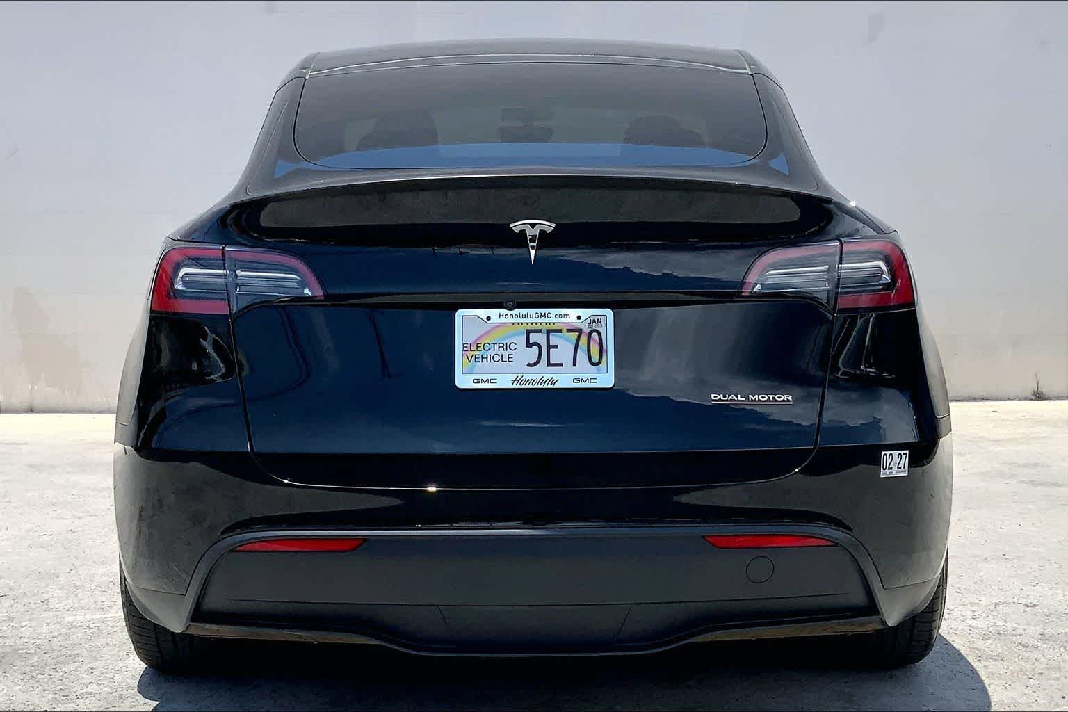 Thumbnail: 2023 Tesla Model Y - 6