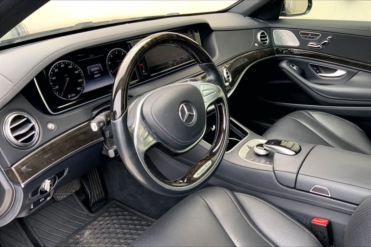 Thumbnail: 2015 Mercedes-Benz S-Class - 3