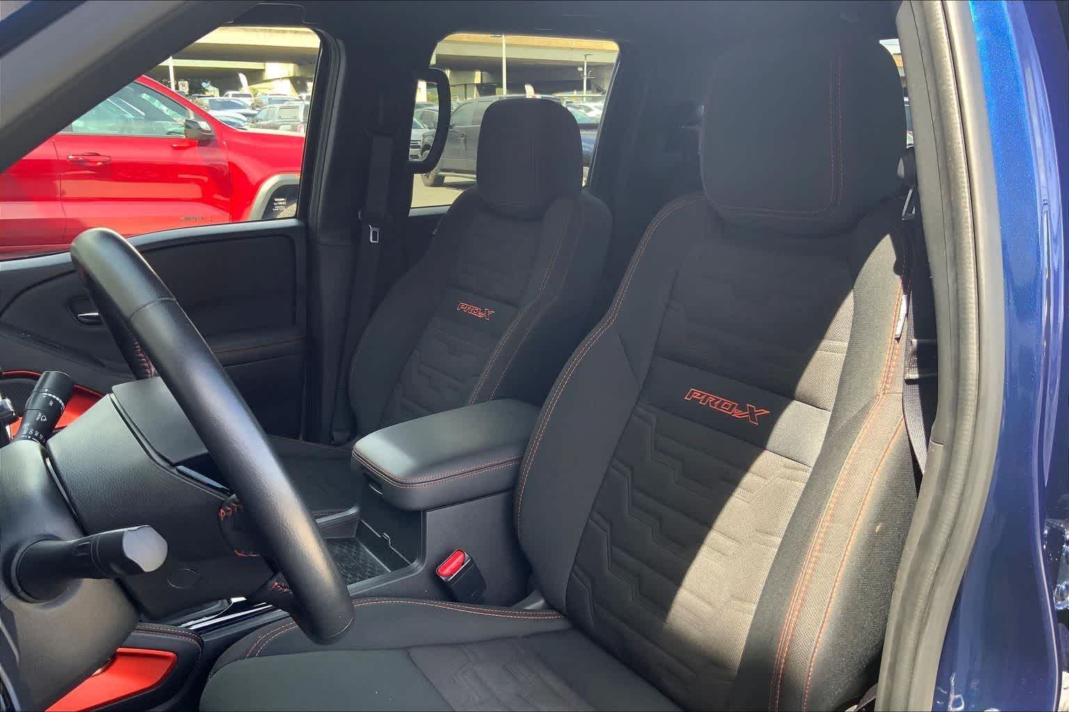 Thumbnail: 2022 Nissan Frontier - 11