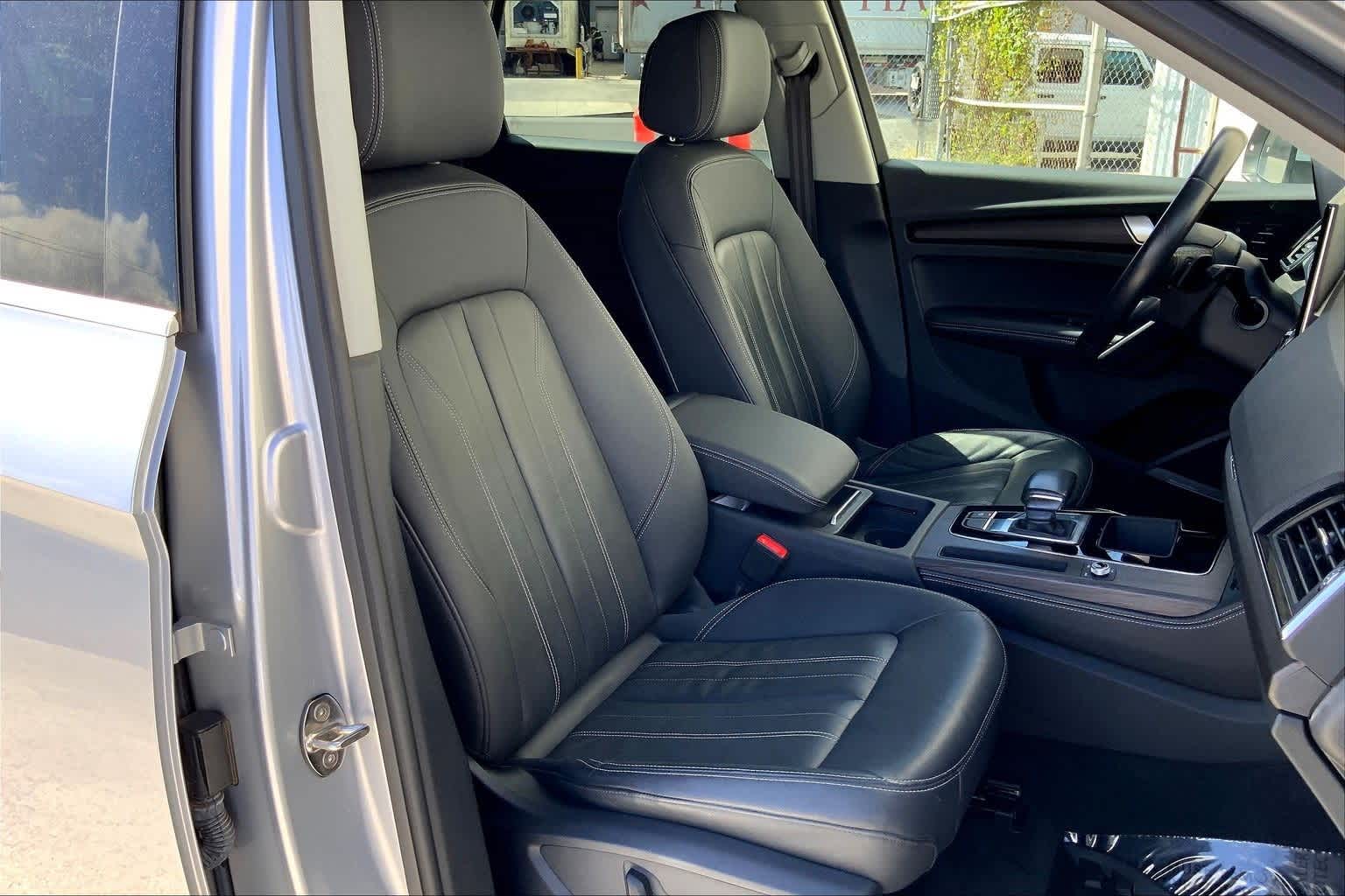 Thumbnail: 2022 Audi Q5 - 14