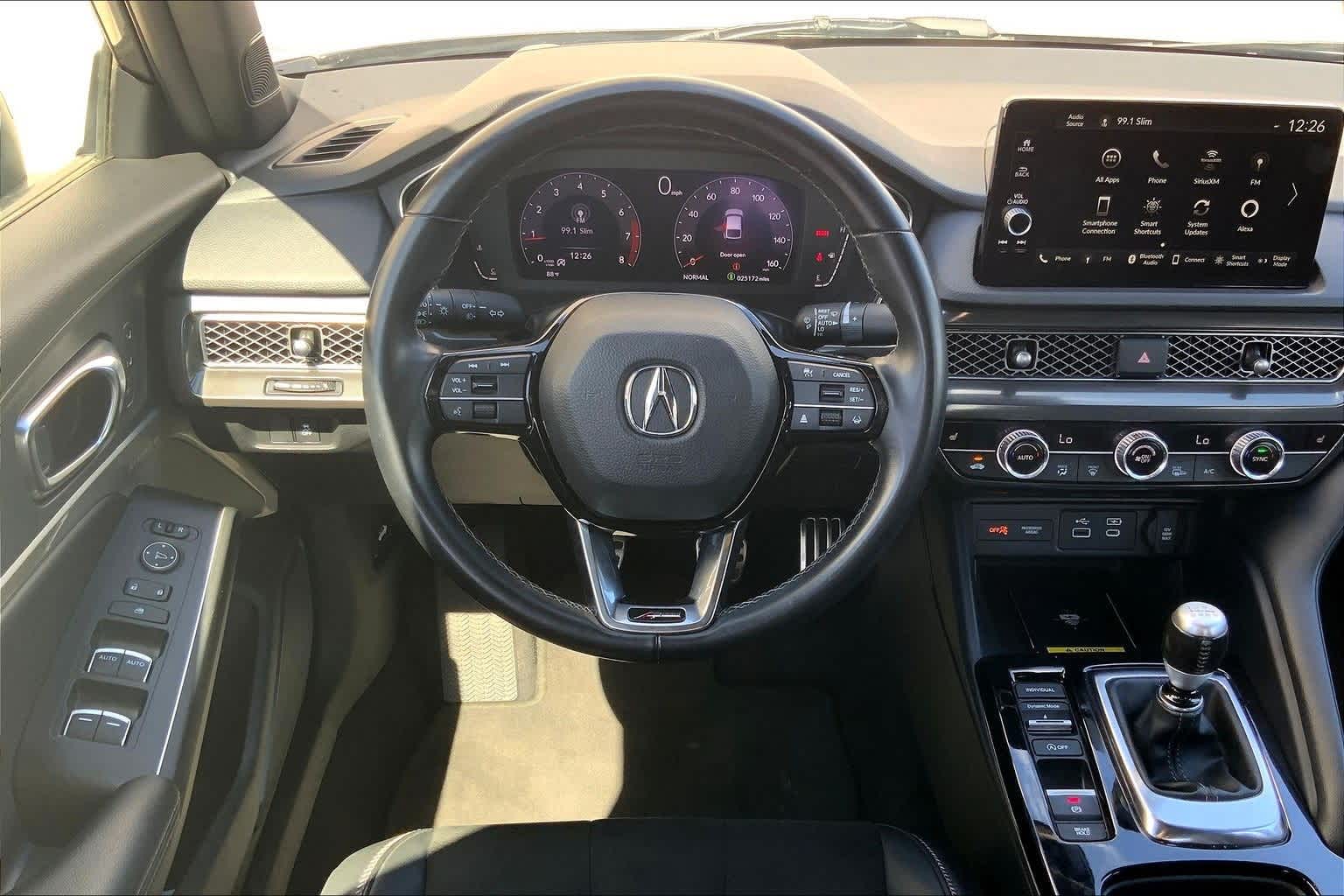 Thumbnail: 2023 Acura Integra - 15