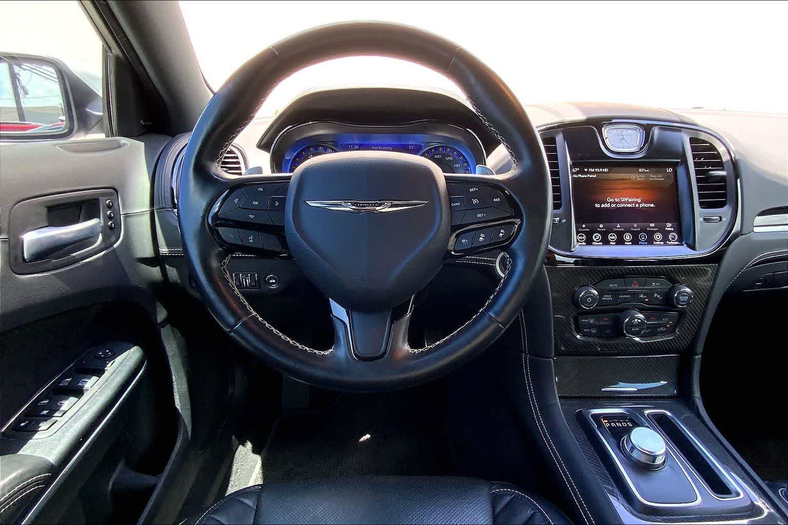 Thumbnail: 2023 Chrysler 300 - 15