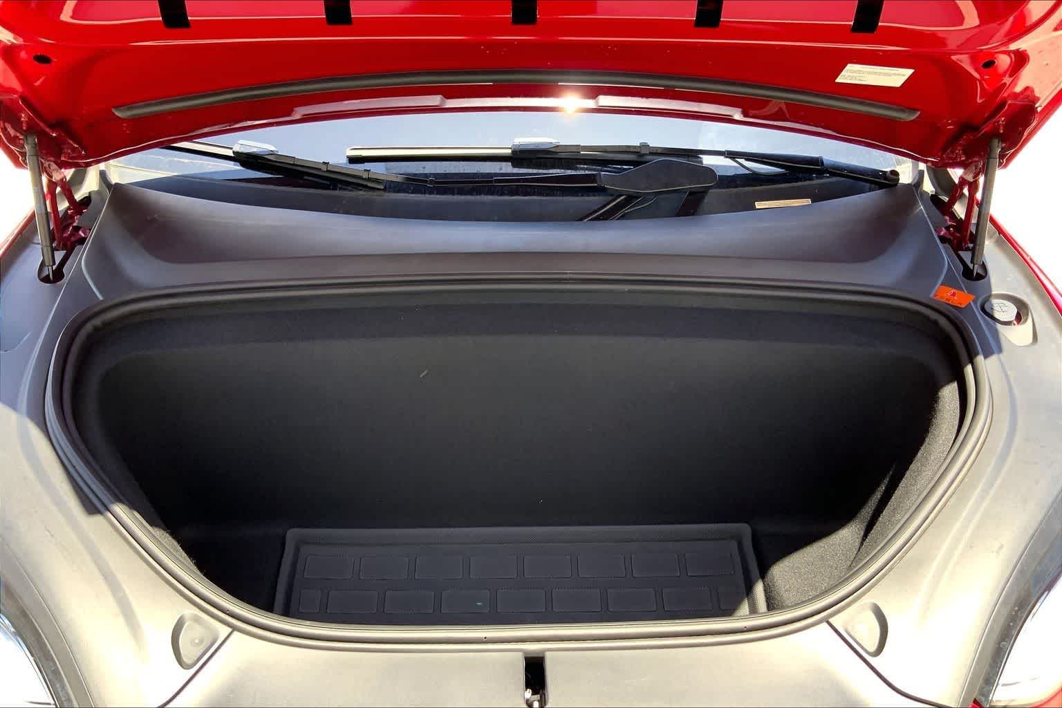 Thumbnail: 2022 Tesla Model X - 10