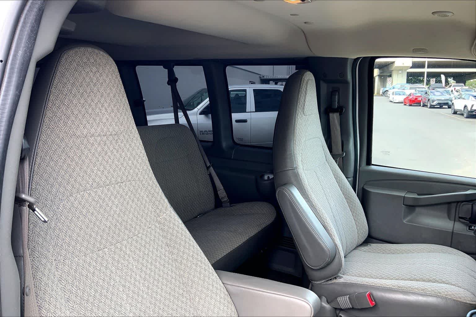 Thumbnail: 2019 Chevrolet Express - 14