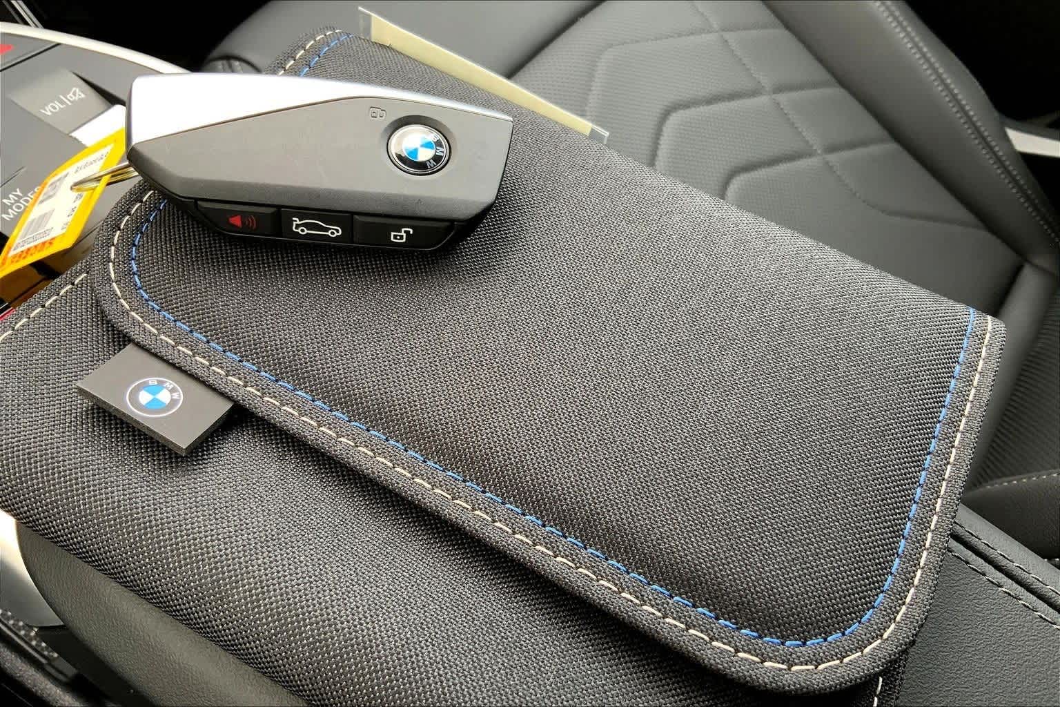 Thumbnail: 2025 BMW X1 - 20