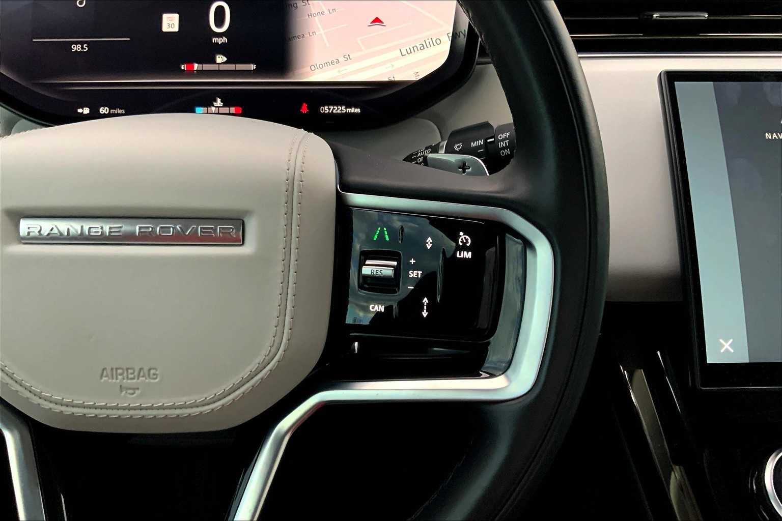 Thumbnail: 2023 Land Rover Range Rover Sport - 24