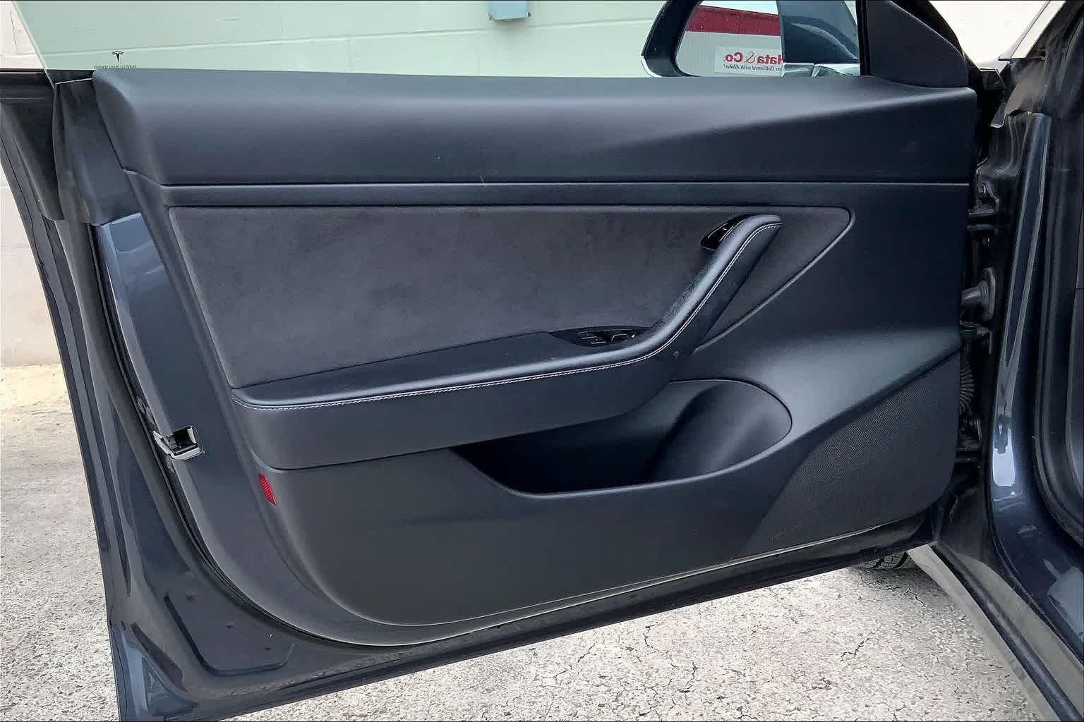 Thumbnail: 2020 Tesla Model 3 - 26