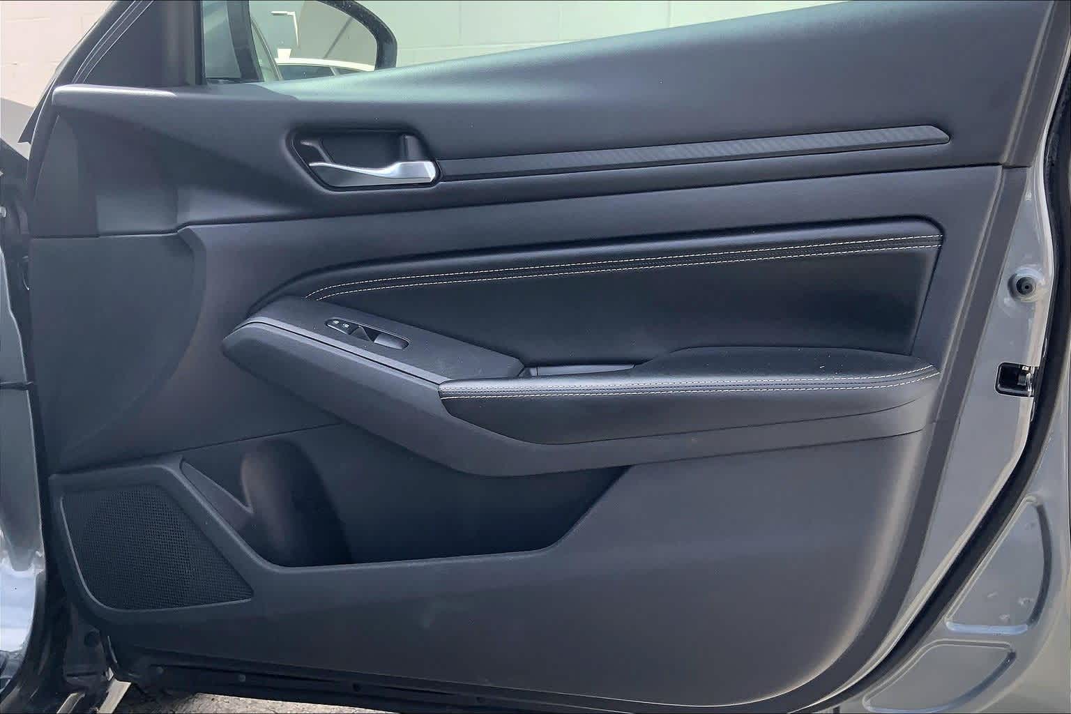 Thumbnail: 2019 Nissan Altima - 25