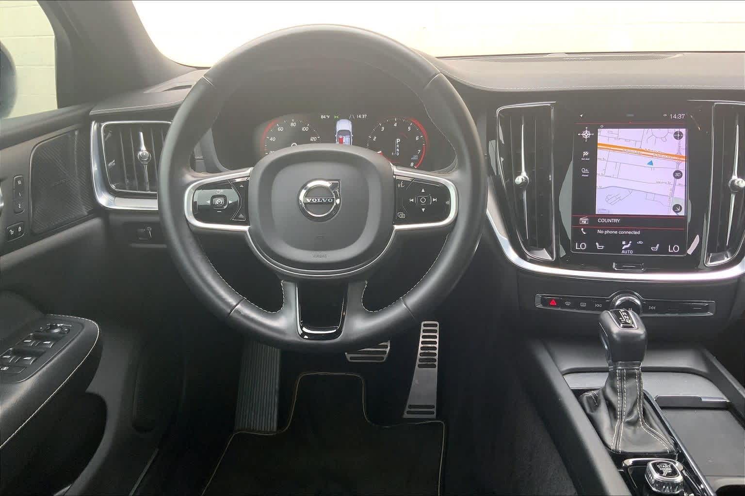 Thumbnail: 2021 Volvo S60 - 15