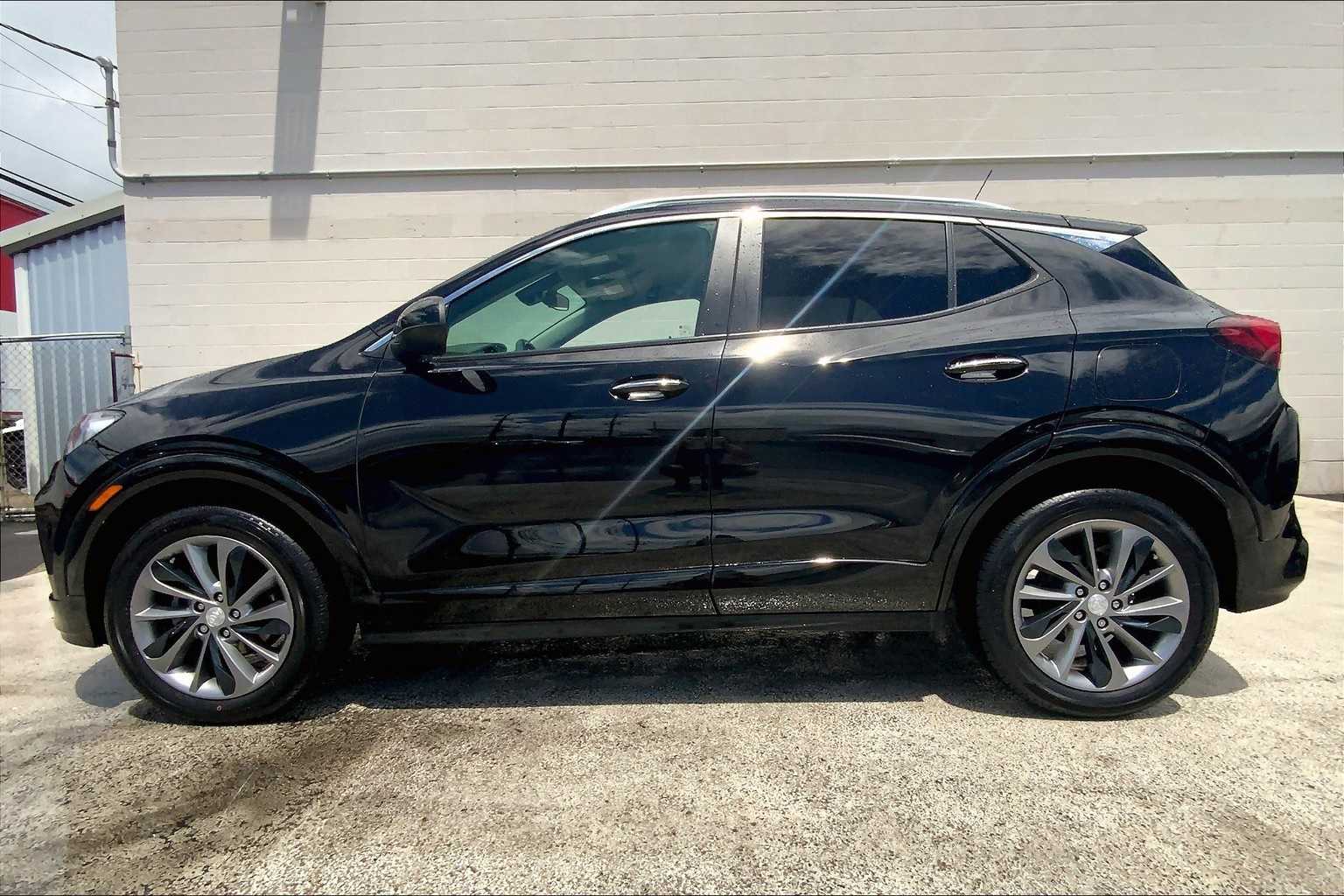 Thumbnail: 2022 Buick Encore GX - 4