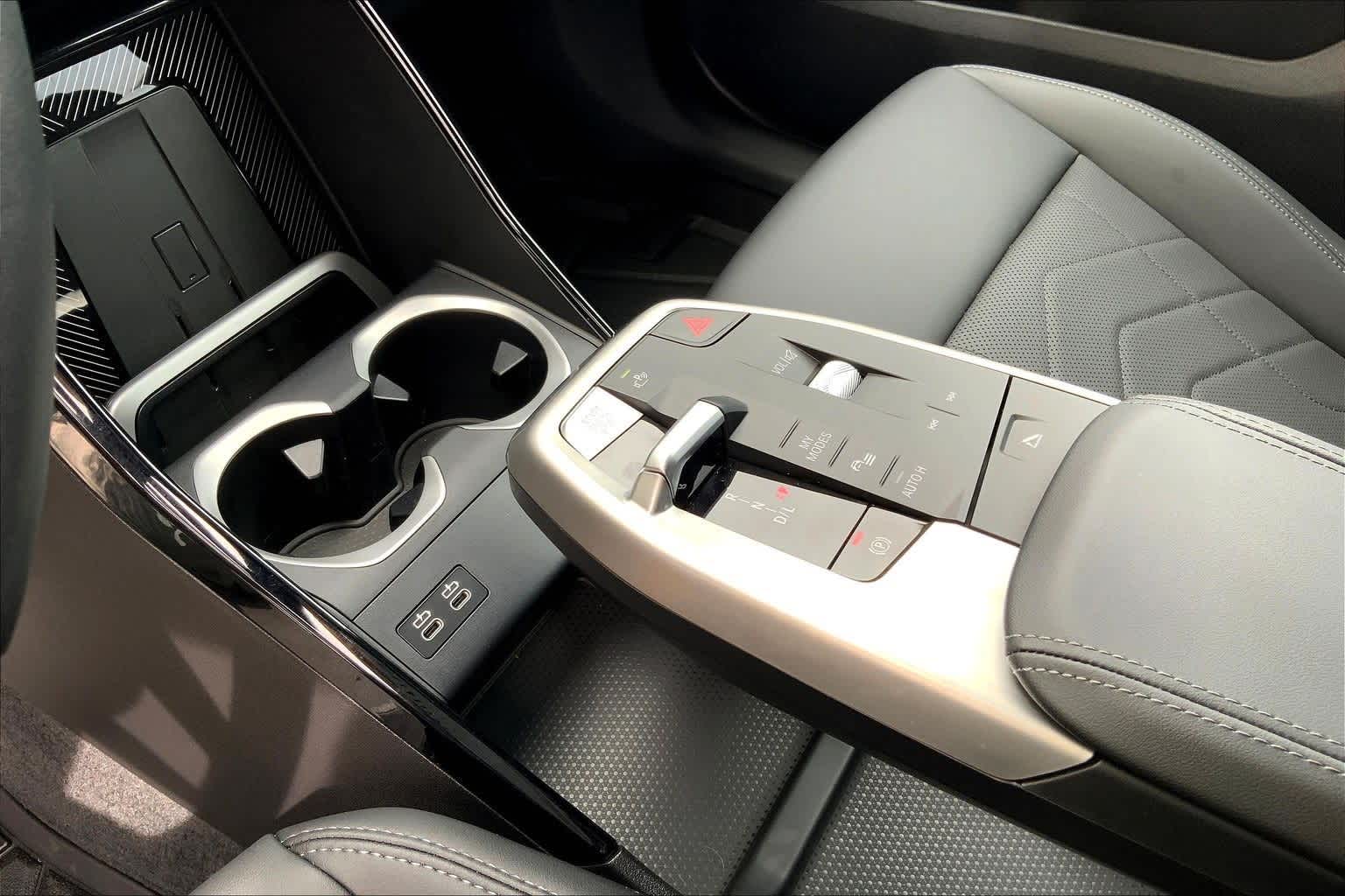 Thumbnail: 2025 BMW X1 - 17