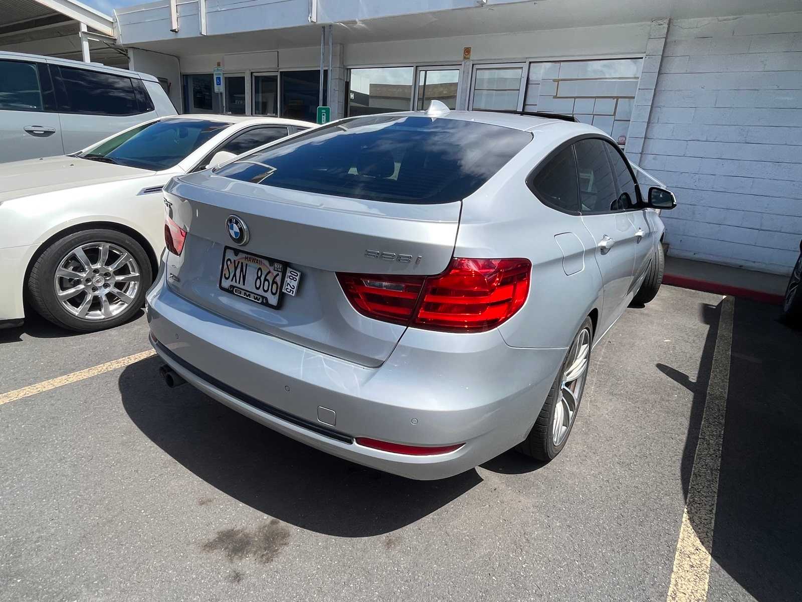 Thumbnail: 2016 BMW 3 Series - 4