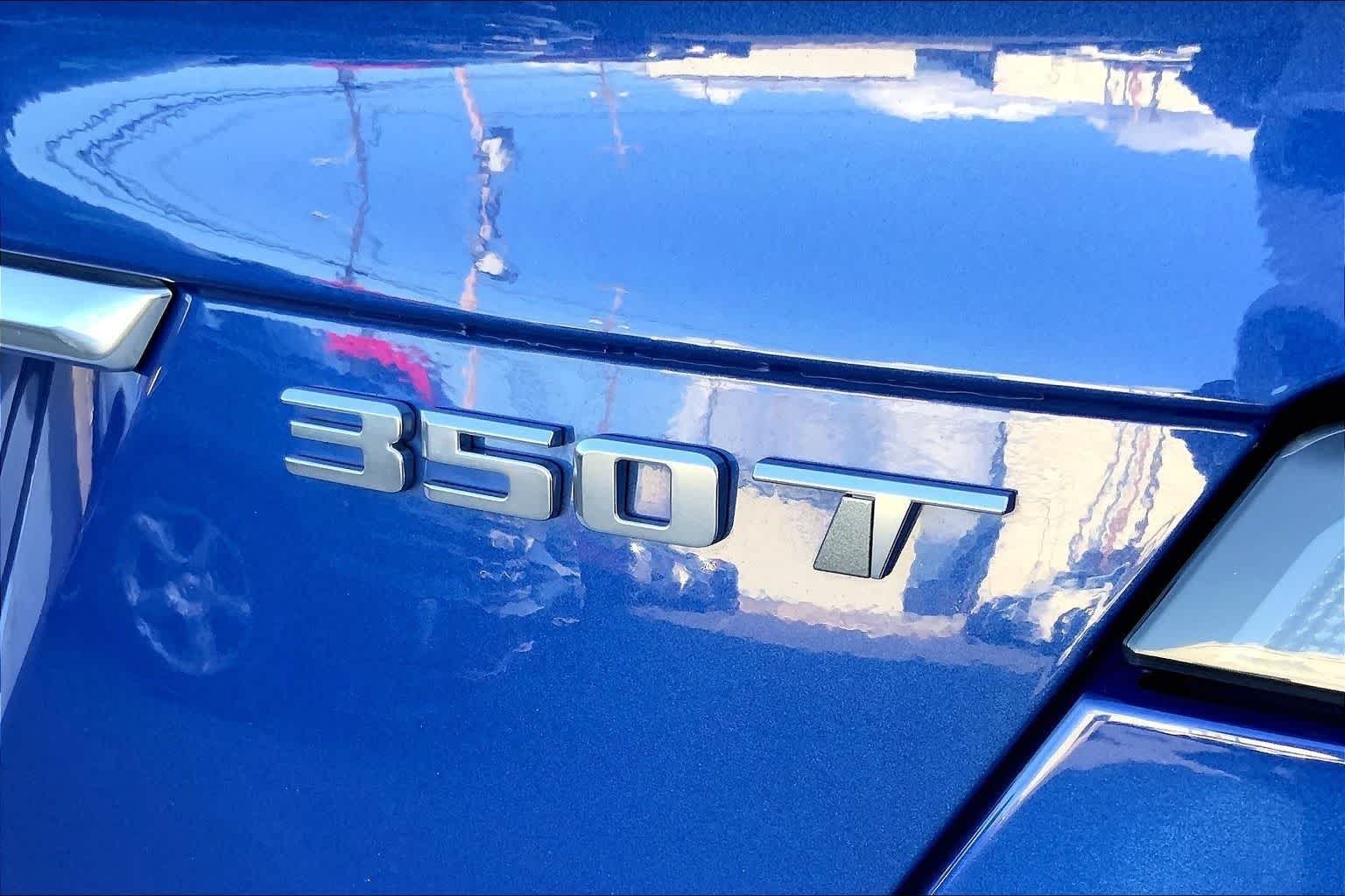Thumbnail: 2021 Cadillac CT5 - 8