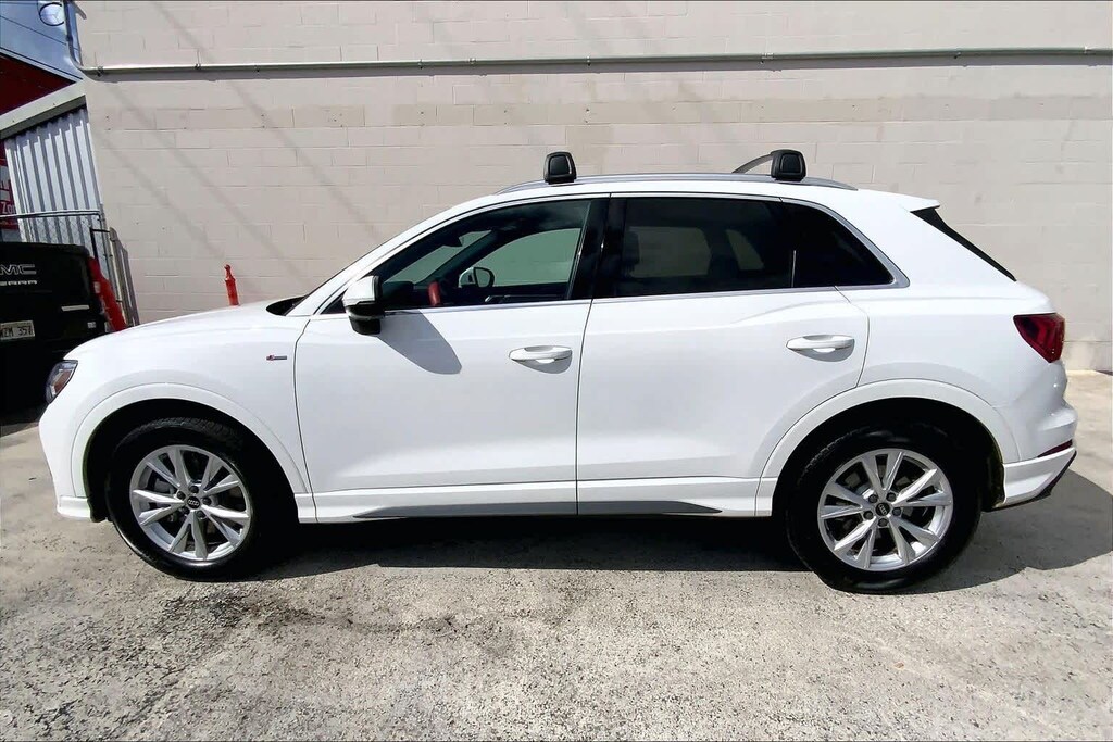 Used 2023 Audi Q3 45 S line Premium SUV