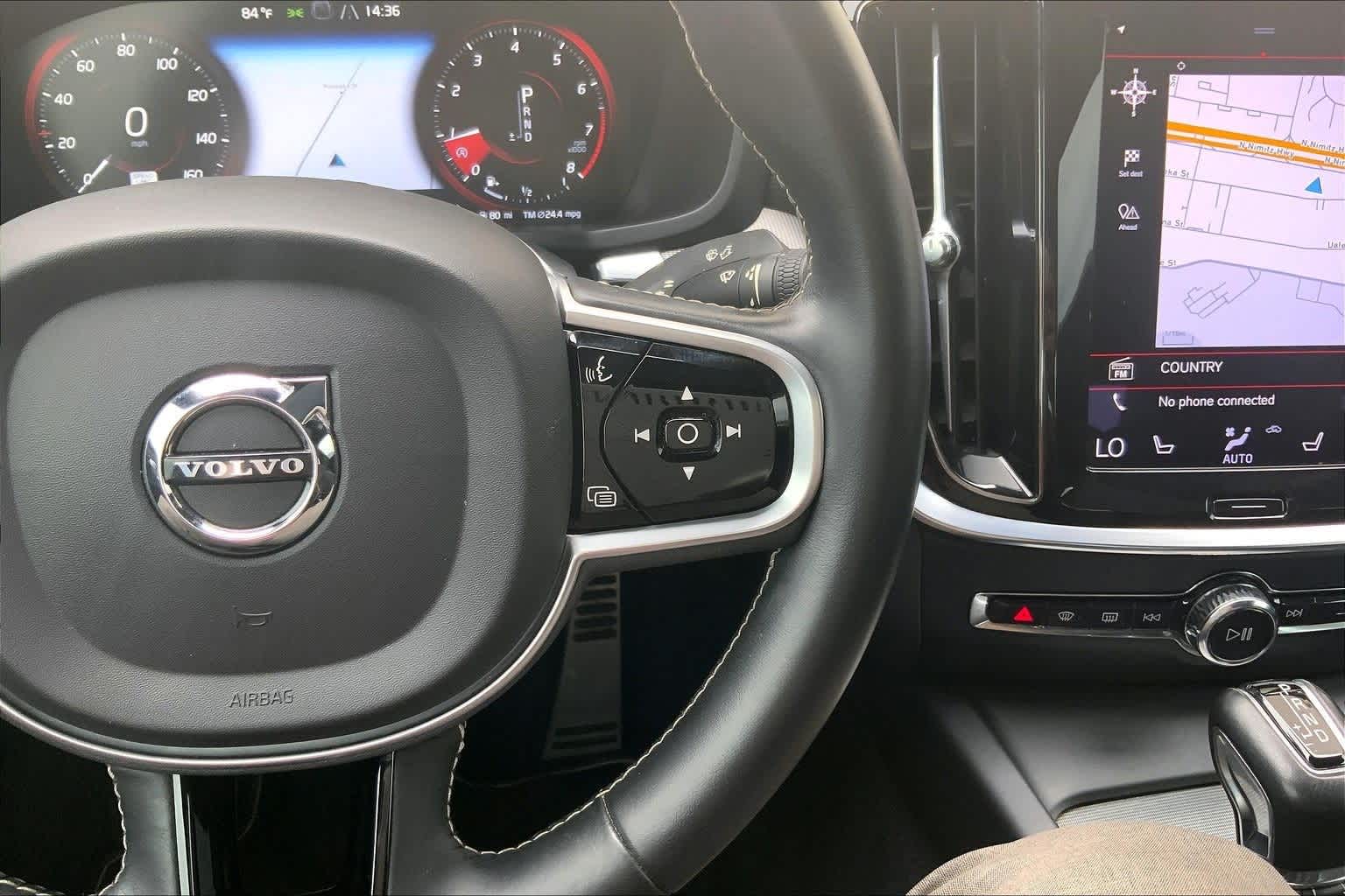 Thumbnail: 2021 Volvo S60 - 25