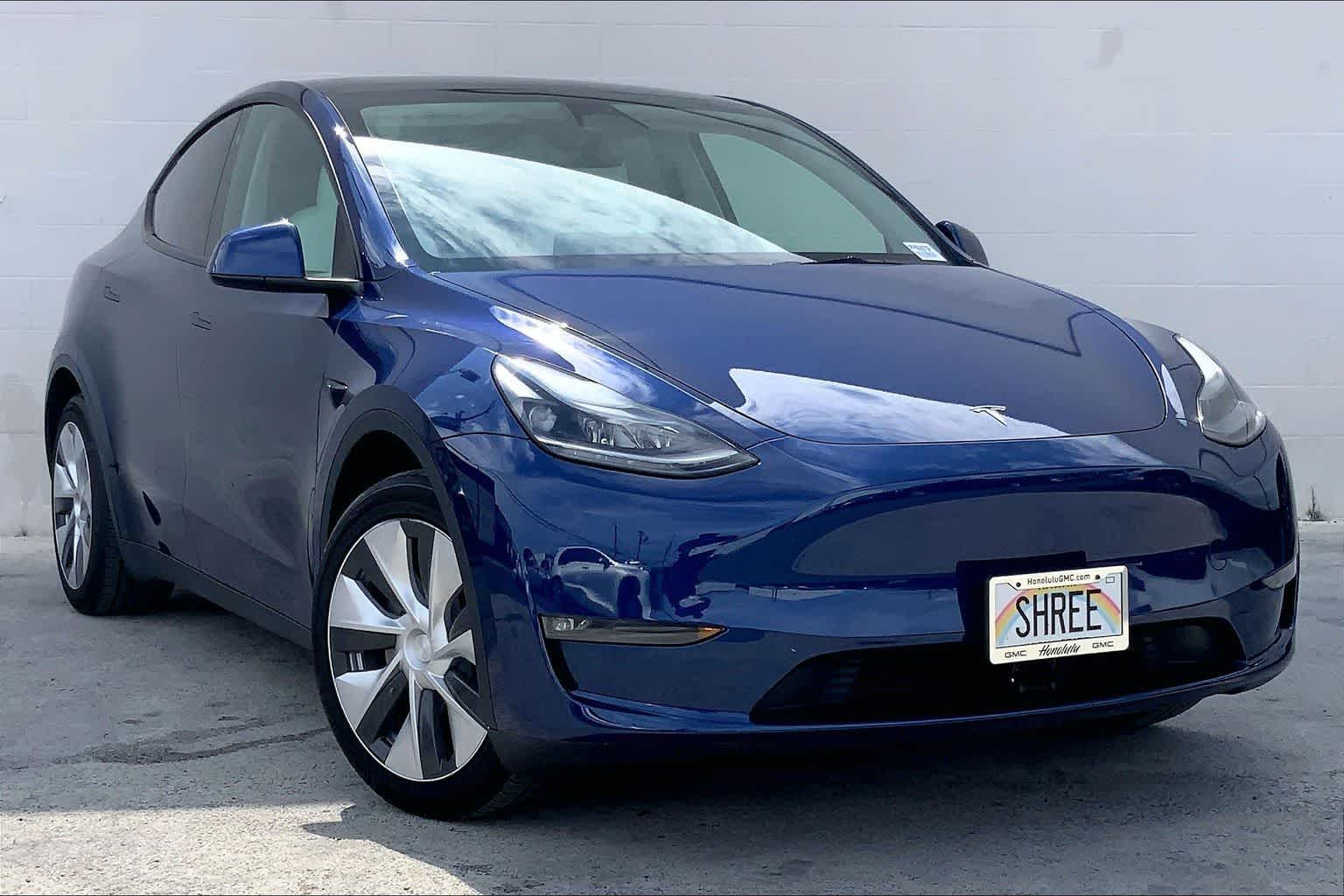 Thumbnail: 2023 Tesla Model Y - 21