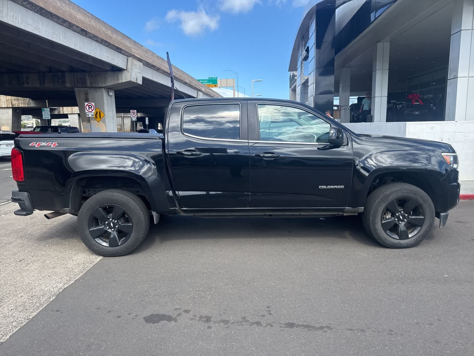 Thumbnail: 2016 Chevrolet Colorado - 4