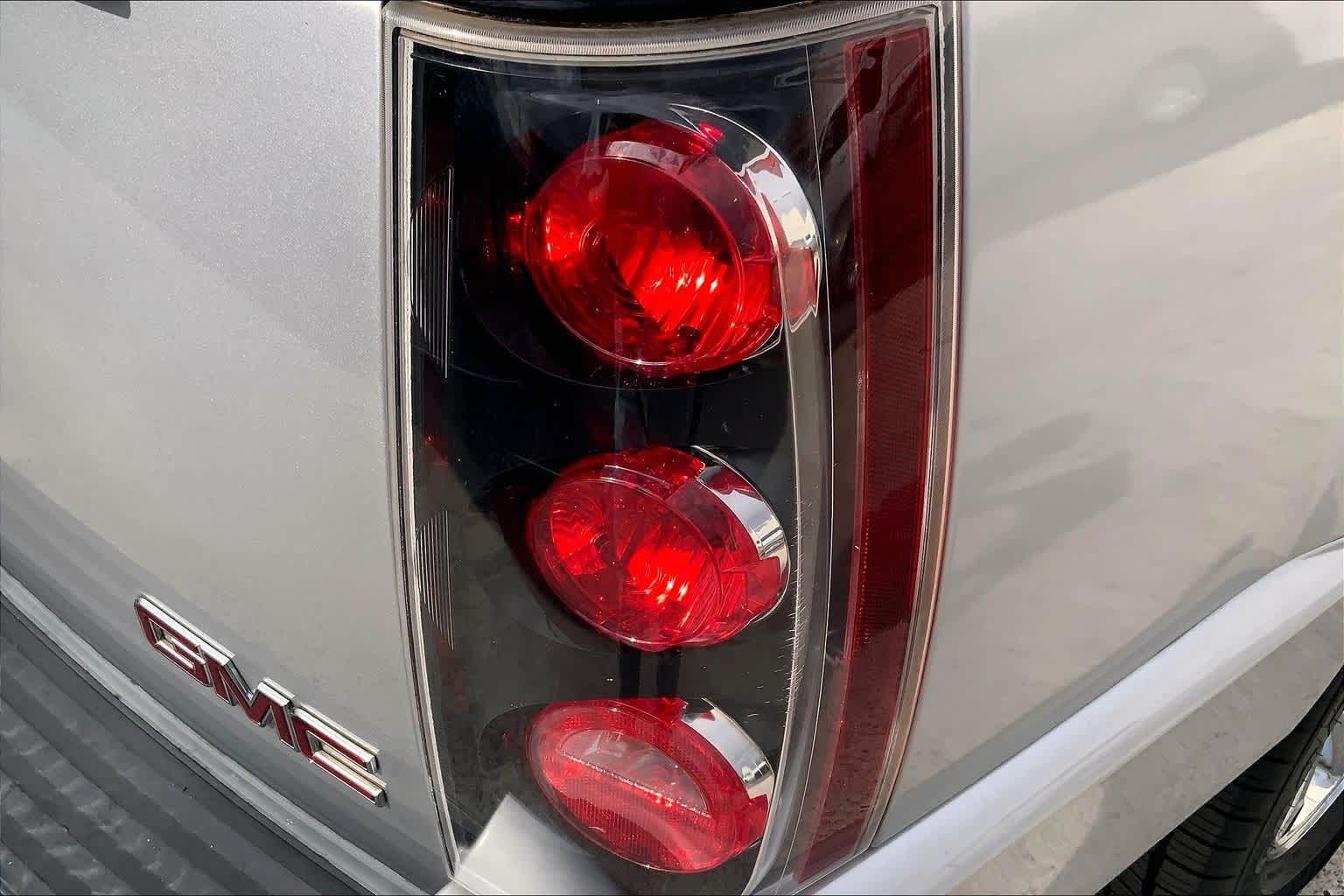 Thumbnail: 2014 GMC Yukon XL - 27