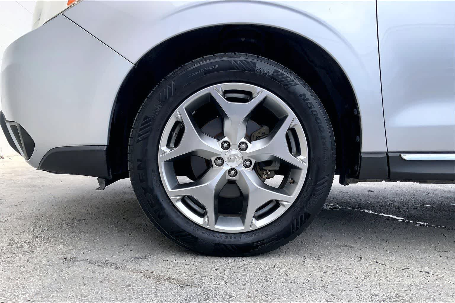 Thumbnail: 2015 Subaru Forester - 8