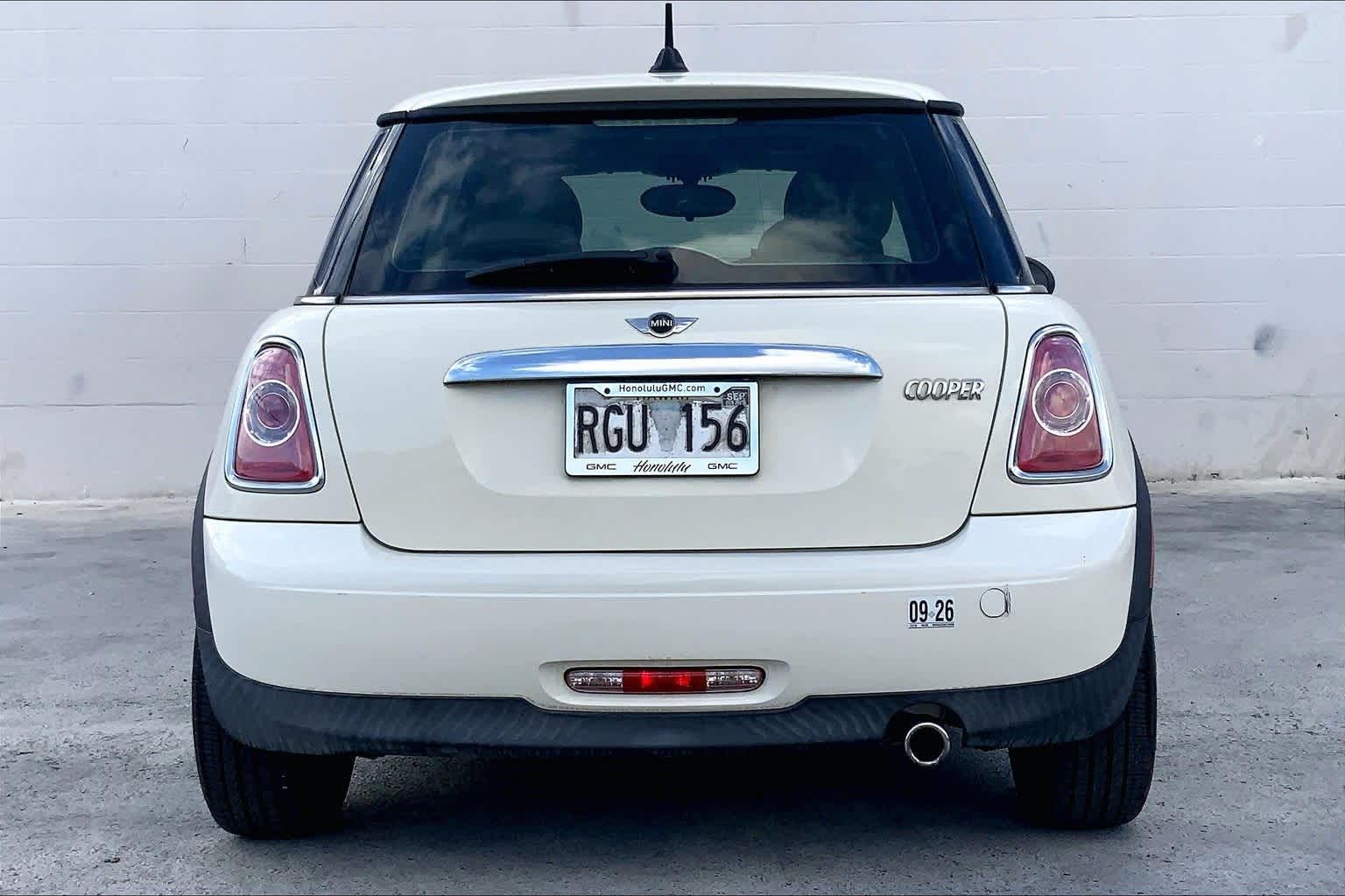 Thumbnail: 2011 MINI Cooper - 6