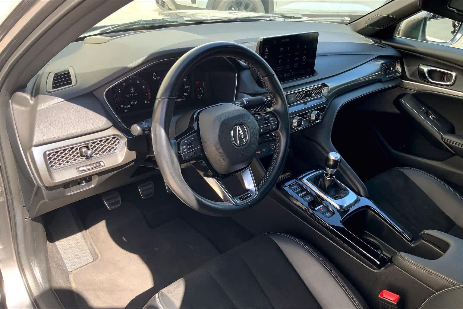 Thumbnail: 2023 Acura Integra - 3