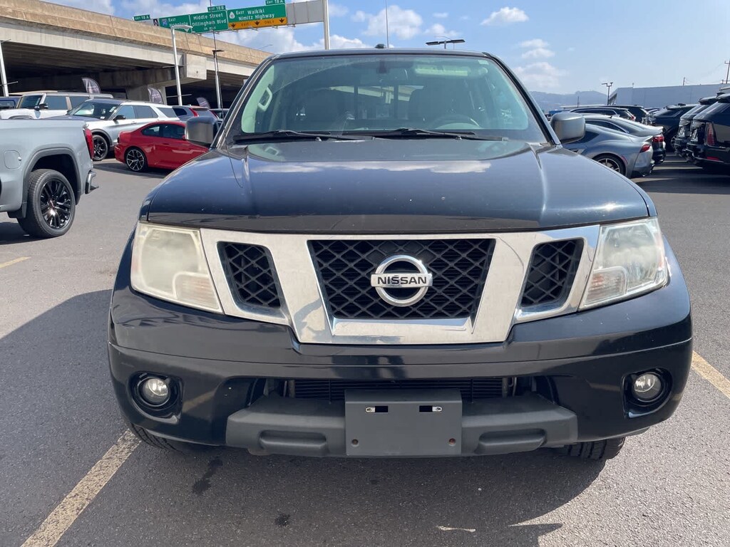 Used 2016 Nissan Frontier SV Truck Crew Cab