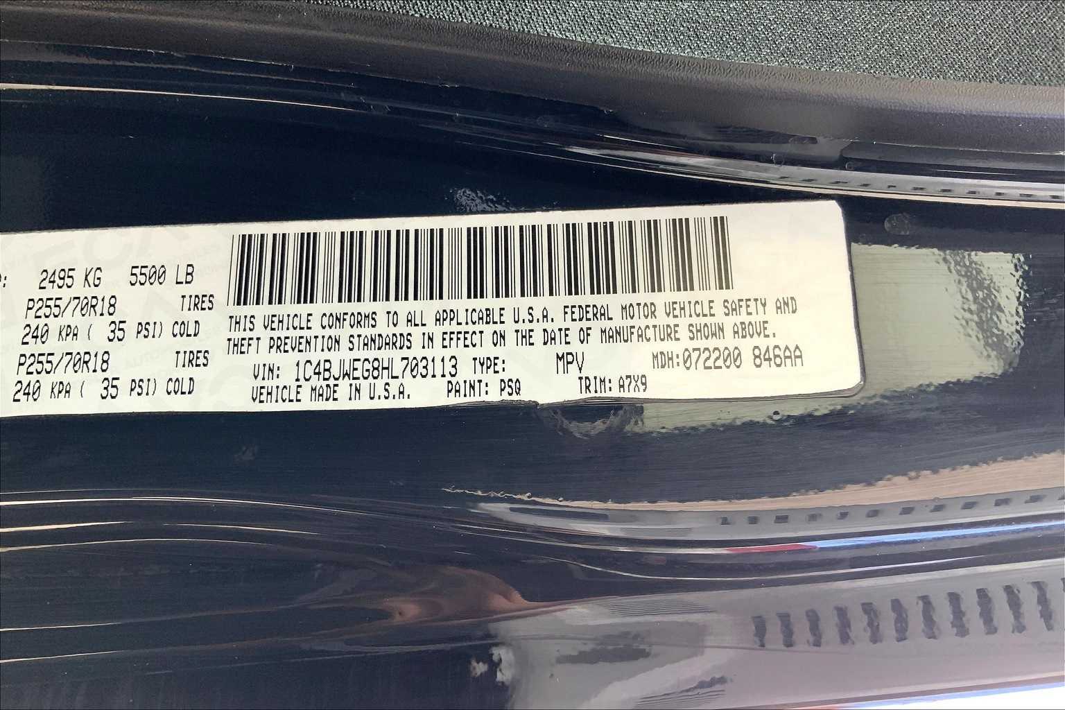 Thumbnail: 2017 Jeep Wrangler - 21