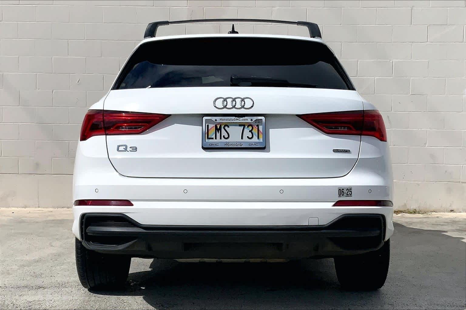 Thumbnail: 2023 Audi Q3 - 6