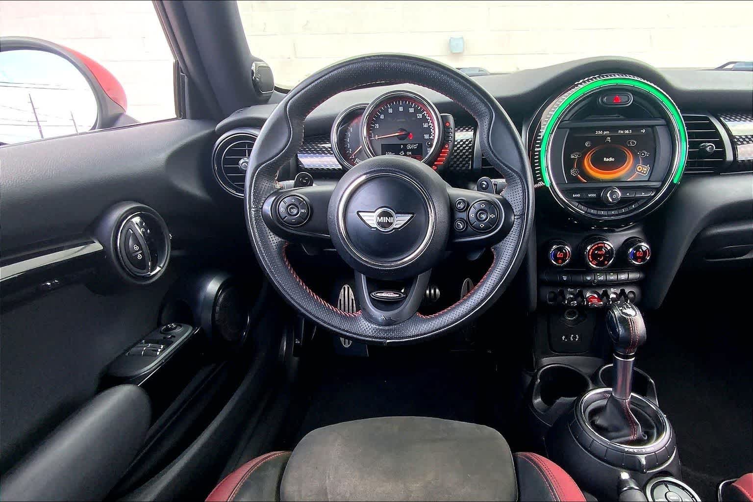 Thumbnail: 2015 MINI Cooper Hardtop - 13