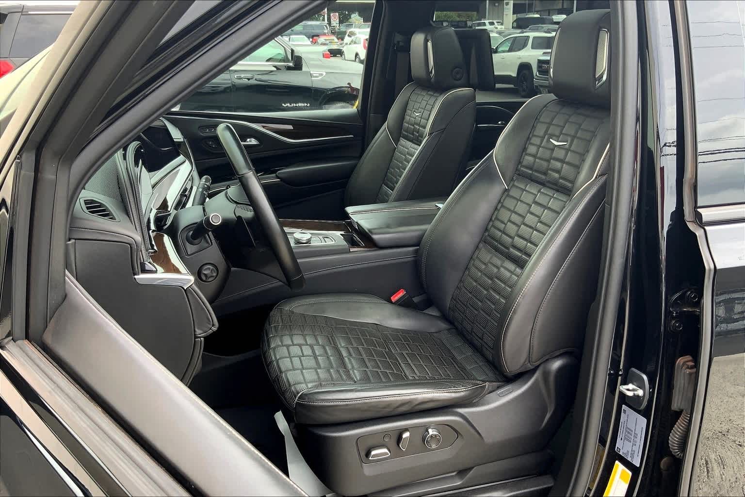 Thumbnail: 2021 Cadillac Escalade - 11